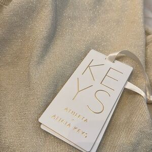 Athleta Alicia Keys BS